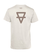 camiseta de algodon organico modelo elemento tierra color beige whattii espalda