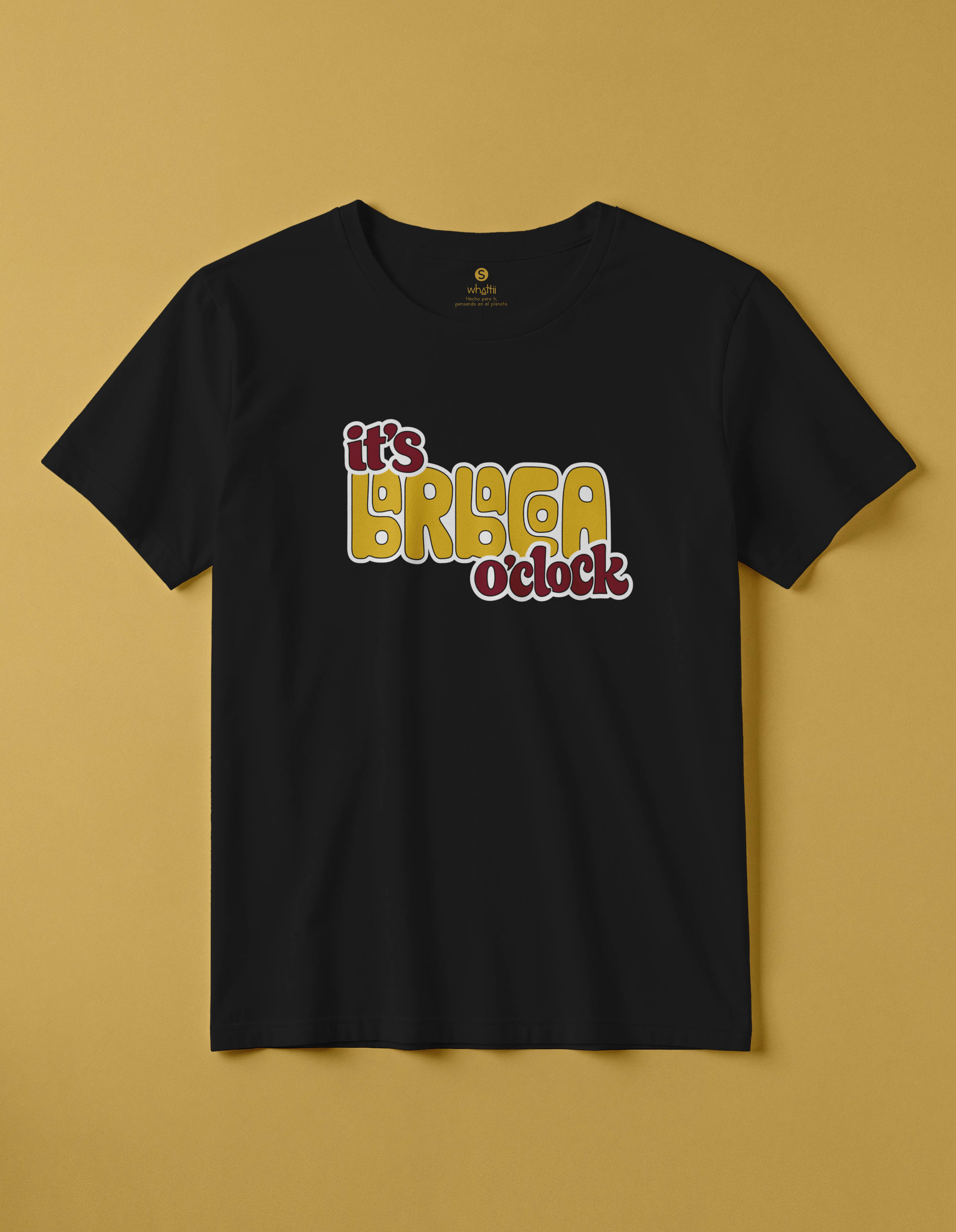 camiseta de algodon organico modelo barbacoa color negro whattii pecho