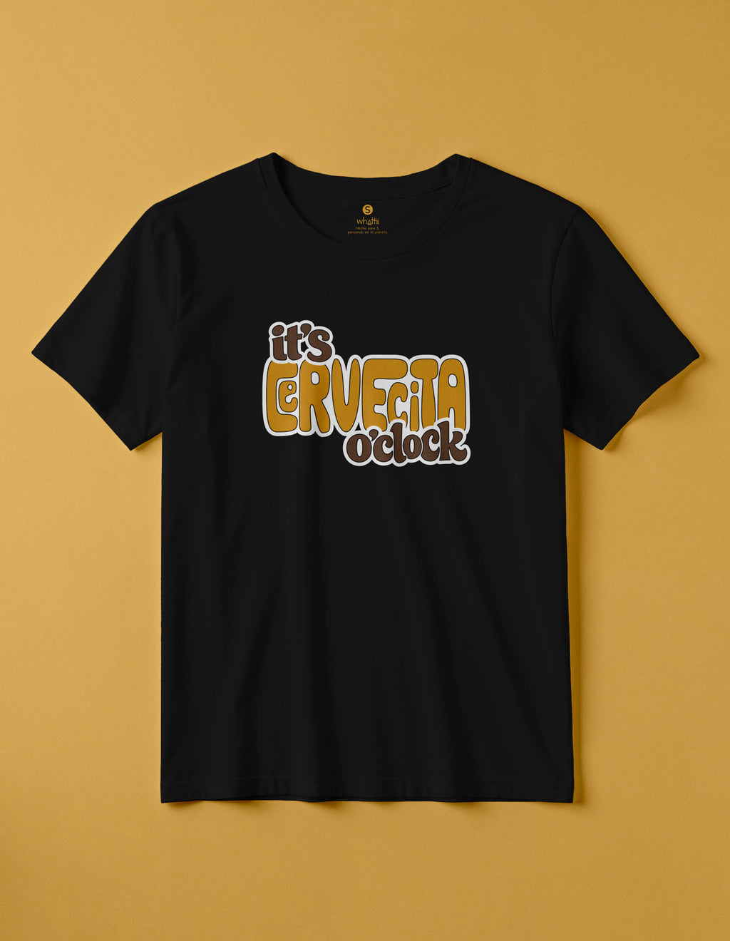 camiseta de algodon organico modelo cervecita color negro whattii pecho