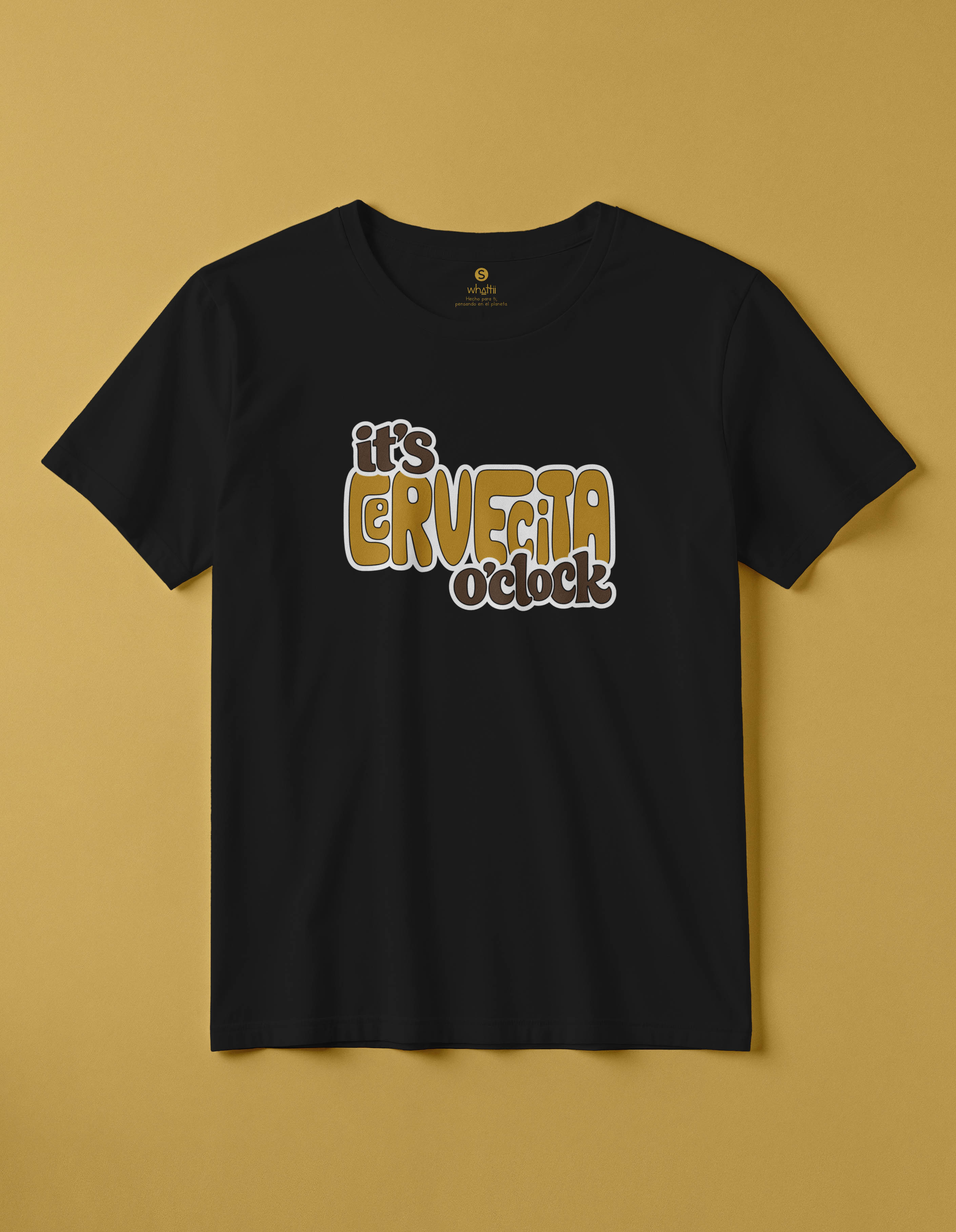 camiseta de algodon organico modelo cervecita color negro whattii pecho