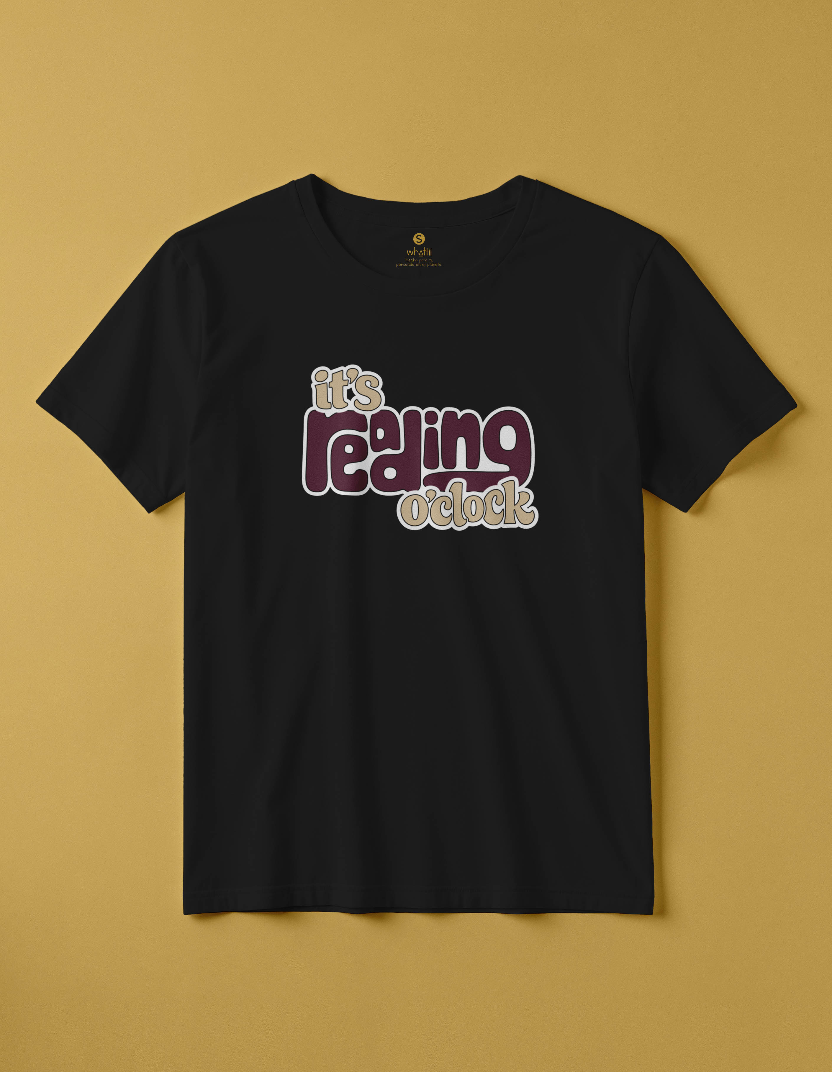 camiseta de algodon organico modelo reading color negro whattii pecho