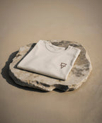 camiseta de algodon organico modelo brote color beige whattii portada